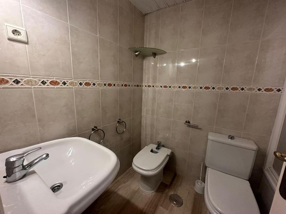 Apartamento Carvajal 50 M Playa Fuengirola Luaran gambar